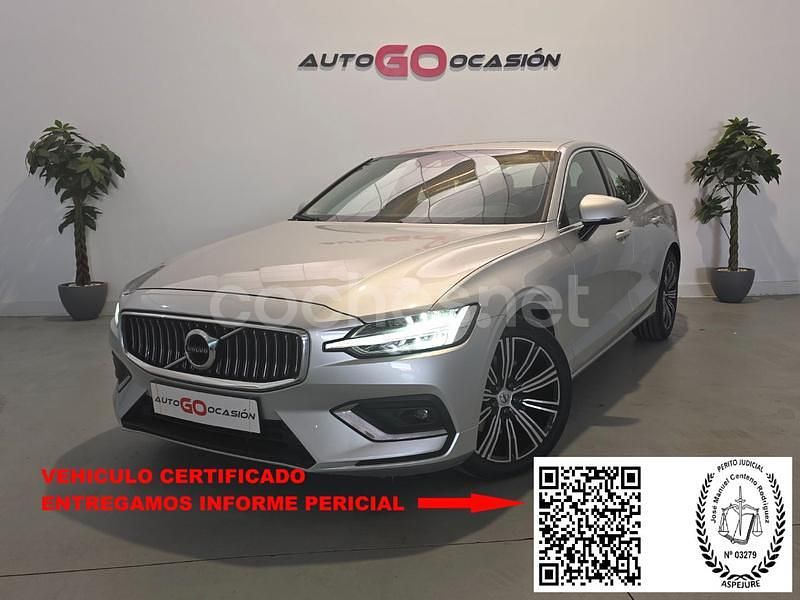 Gris / plata Usado 2021 Volvo S60 Inscription Berlina | 28.600 € - Imagen 1/4
