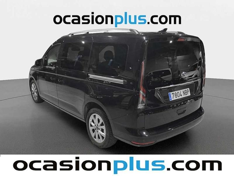 Usado Ford Tourneo Titanium 122 CV (89 kW) 2025 Negro Van