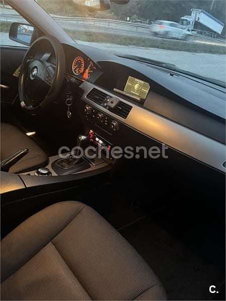 Usado BMW 525 177 CV (130 kW) 2006 Negro Berlina