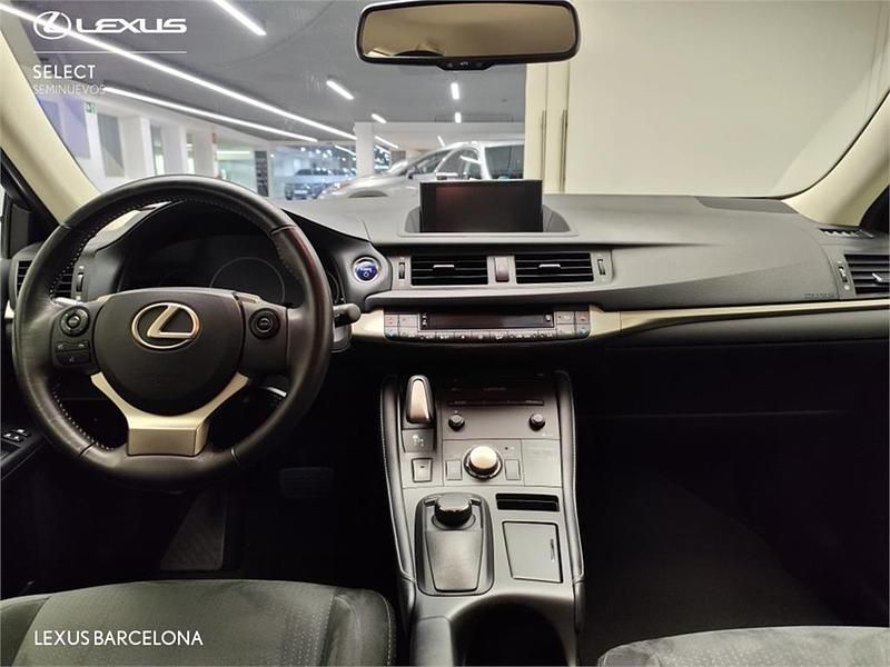 Usado Lexus CT200h Business Edition 136 CV (100 kW) 2018 Otro Coupe
