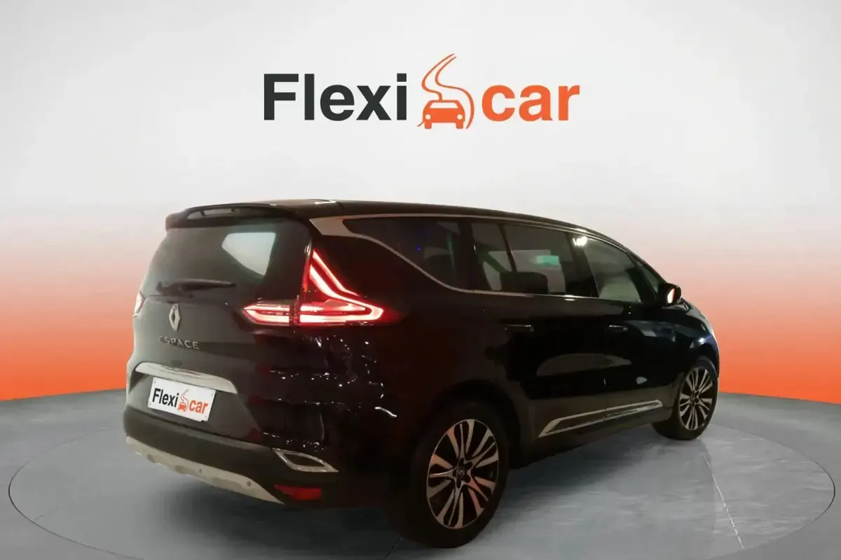 Usado Renault Espace Initiale 160 CV (117 kW) 2016 Marrón Monovolumen