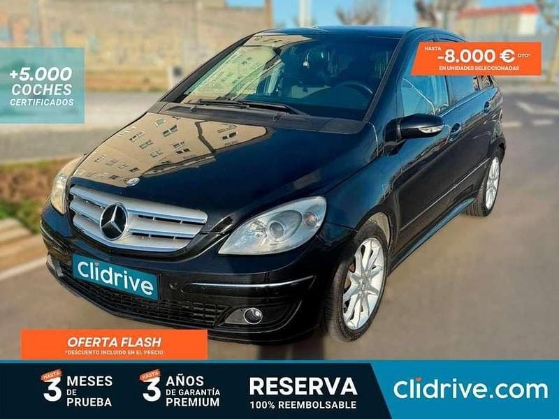 Usado Mercedes C320 140 CV (102 kW) 2007 Negro Berlina