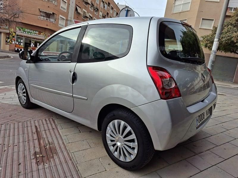 Usado Renault Twingo 75 CV (55 kW) 2012 Gris / plata Utilitario