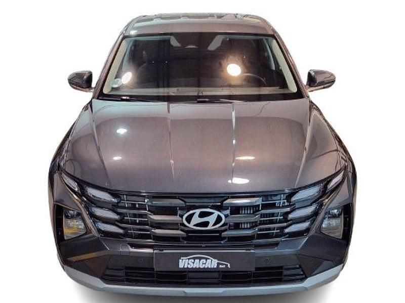 Usado Hyundai Tucson 160 CV (117 kW) 2025 Gris / plata SUV