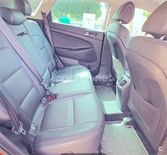 Usado Hyundai ix35 115 CV (84 kW) 2015 Gris / plata SUV