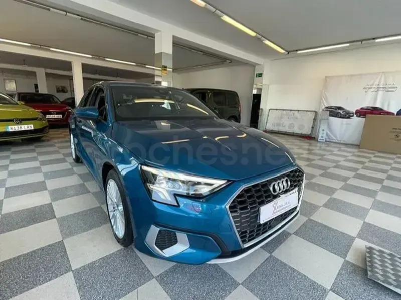 Usado Audi A3 Advanced Plus 150 CV (110 kW) 2022 Azul Berlina