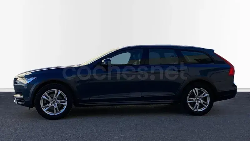 Usado Volvo V90 CC 190 CV (139 kW) 2018 Azul Familiar
