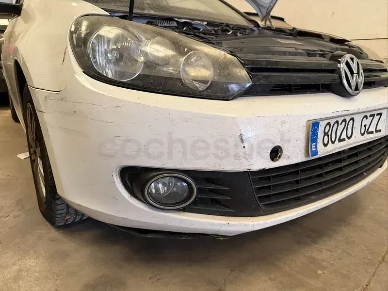 Usado VW Golf VI 105 CV (77 kW) 2010 Blanco Utilitario