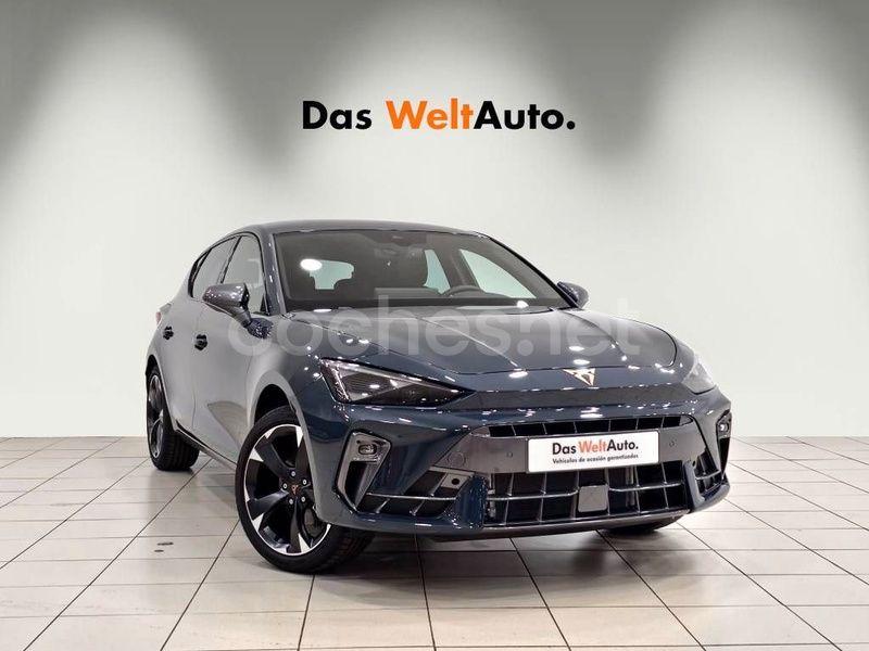 Azul Nuevo 2024 Cupra Leon Berlina | 30.900 € (Super precio) - Imagen 1/4