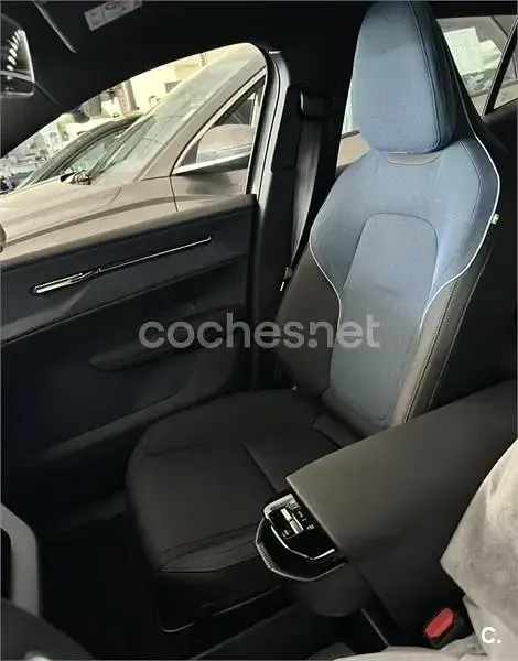 Usado Volvo EX30 Core 200 kW (272 CV) 2024 Eléctrico SUV