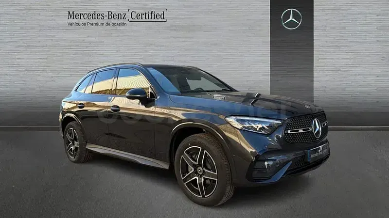 Usado Mercedes GLC300de 333 CV (244 kW) 2025 Gris / plata SUV