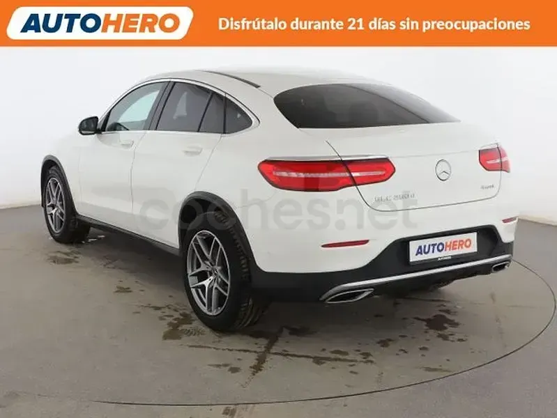Usado Mercedes GLC250 205 CV (150 kW) 2018 Blanco SUV