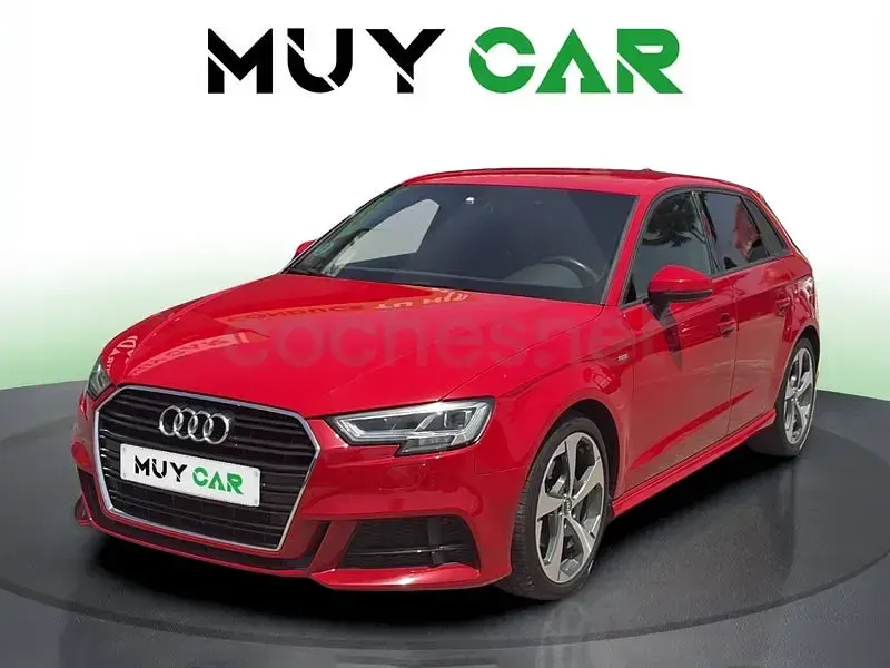 Usado Audi A3 S-Line 116 CV (85 kW) 2018 Rojo Berlina