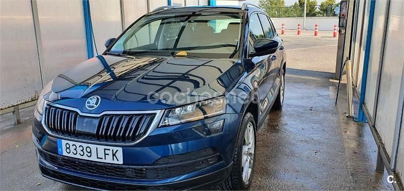 Usado Skoda Karoq Style 150 CV (110 kW) 2020 Azul SUV
