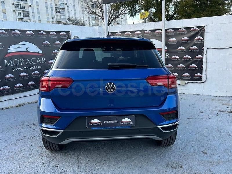 Usado VW T-Roc Advance 115 CV (84 kW) 2020 Azul SUV