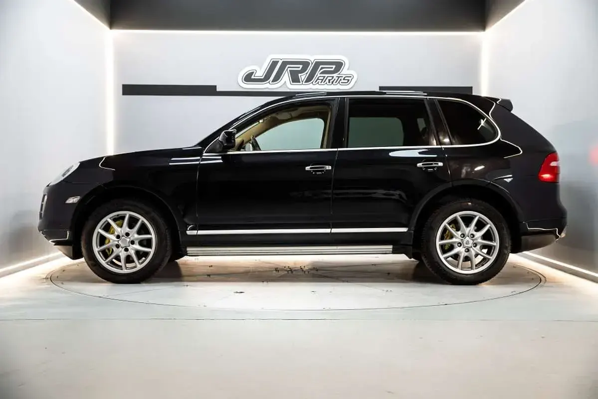 Usado Porsche Cayenne 240 CV (176 kW) 2009 Negro SUV