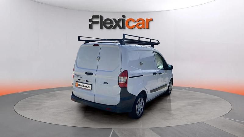 Usado Ford Transit Trend 101 CV (74 kW) 2023 Blanco Van