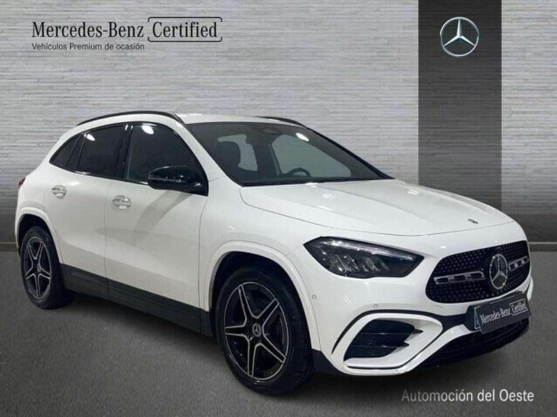 Usado Mercedes GLA200 151 CV (111 kW) 2025 Blanco SUV