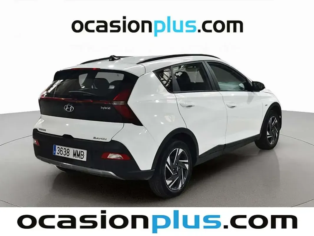 Usado Hyundai Bayon 101 CV (74 kW) 2023 Blanco SUV