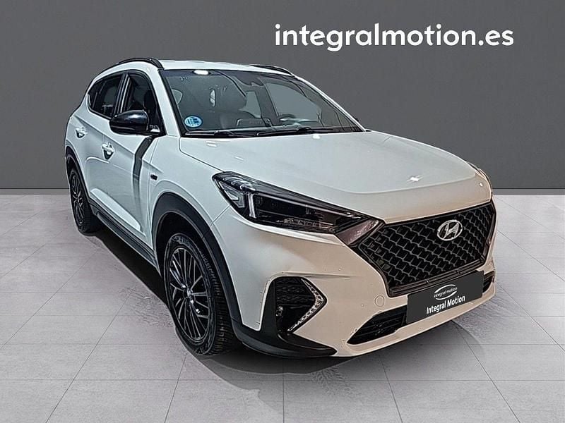 Usado Hyundai Tucson N Line 136 CV (100 kW) 2019 Blanco SUV