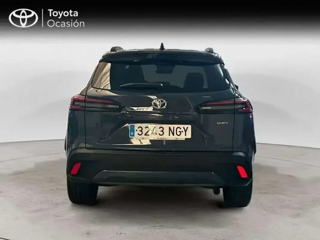 Usado Toyota Corolla Hybrid Style 2025 Gris SUV