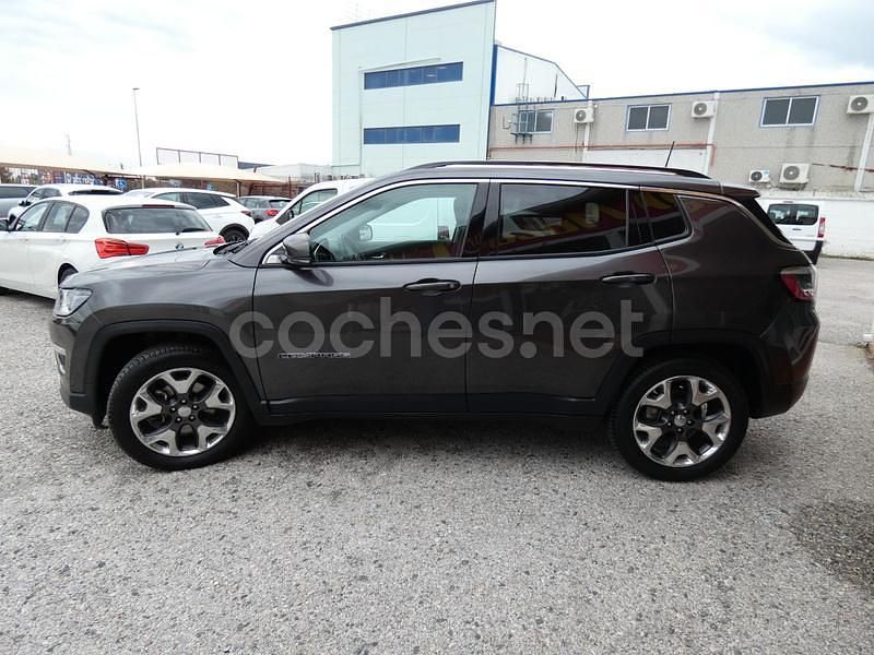 Usado Jeep Compass Limited 140 CV (102 kW) 2020 Negro SUV