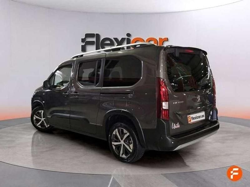 Usado Peugeot Rifter GT 131 CV (96 kW) 2021 Gris Monovolumen