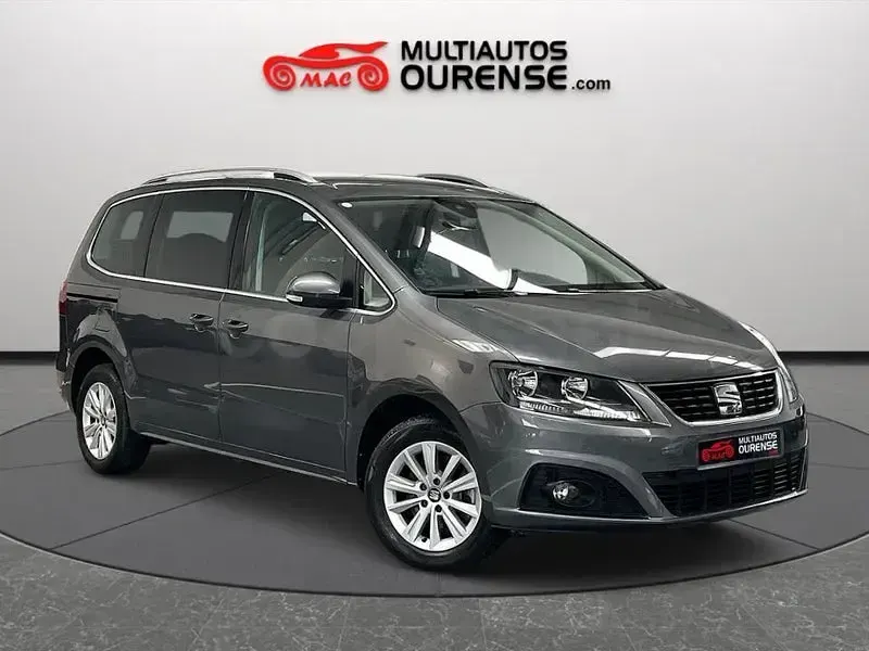Usado Seat Alhambra Style 150 CV (110 kW) 2020 Gris / plata Monovolumen