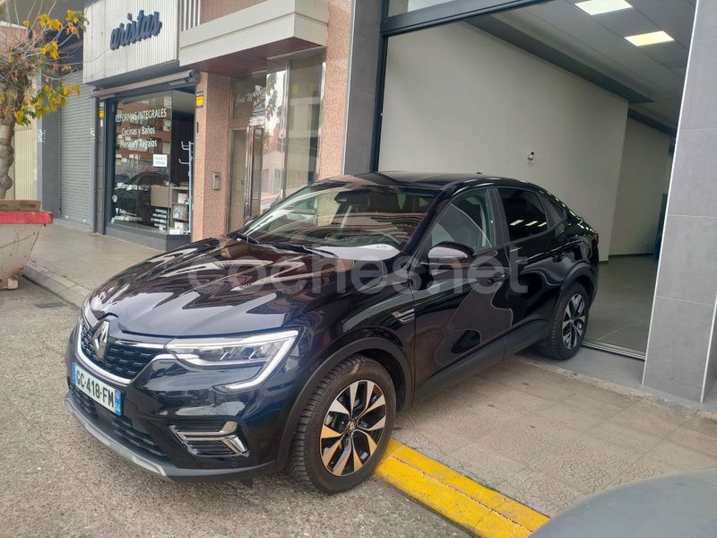 Negro Usado 2021 Renault Arkana Zen SUV | 21.999 € (Precio justo) - Imagen 1/4