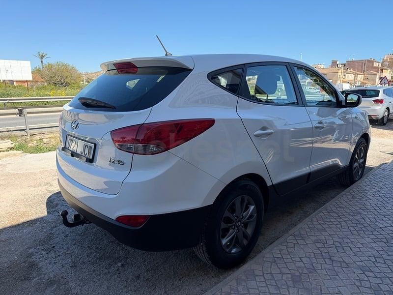Usado Hyundai ix35 135 CV (99 kW) 2013 Blanco SUV