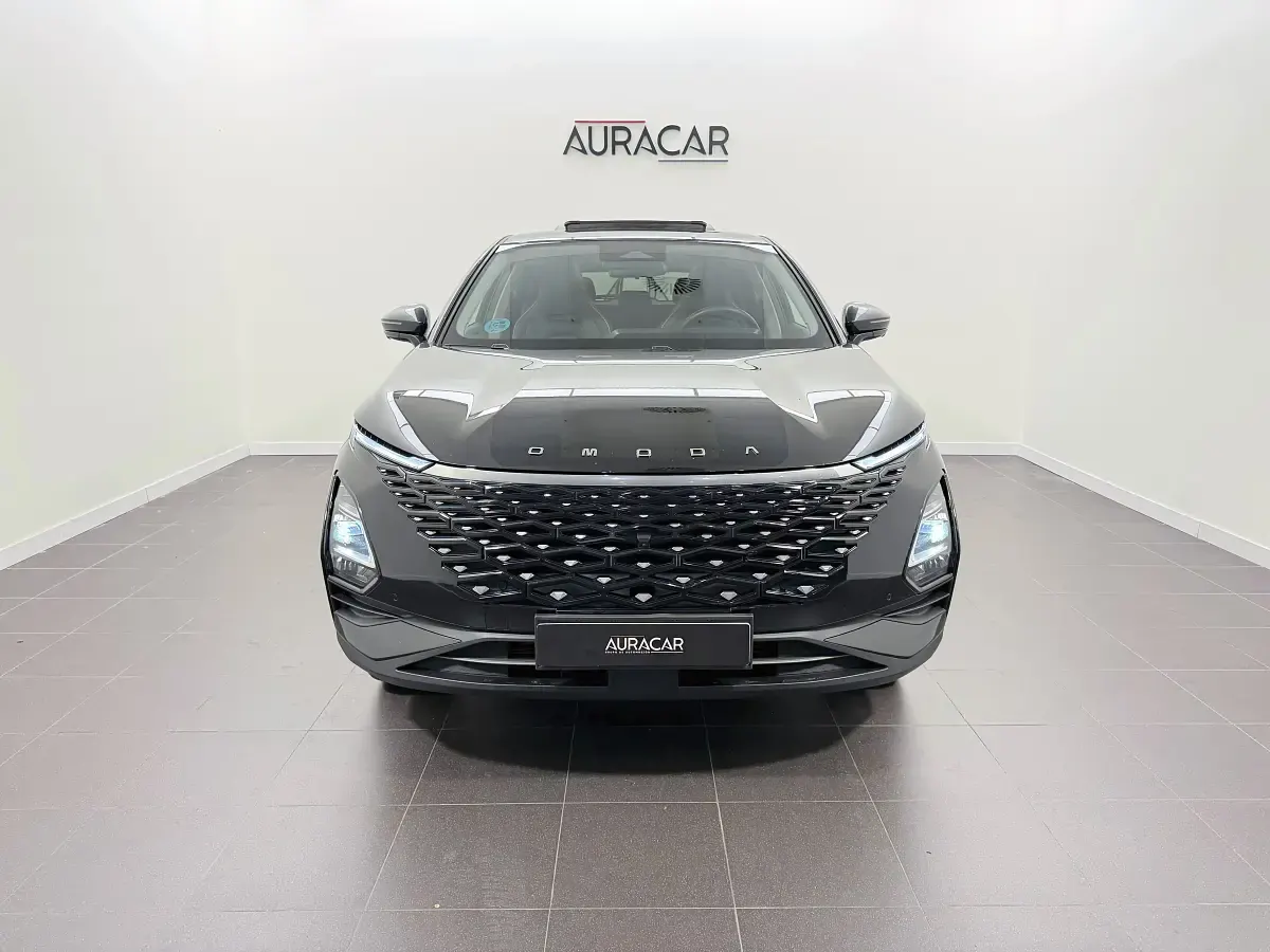 Usado Omoda 5 185 CV (136 kW) 2024 Negro SUV