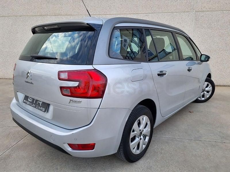Usado Citroën Grand C4 Picasso Feel 120 CV (88 kW) 2016 Gris / plata Monovolumen