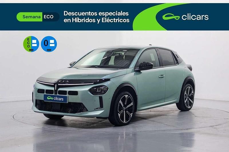 Usado Lancia Ypsilon 99 CV (72 kW) 2025 Verde Utilitario