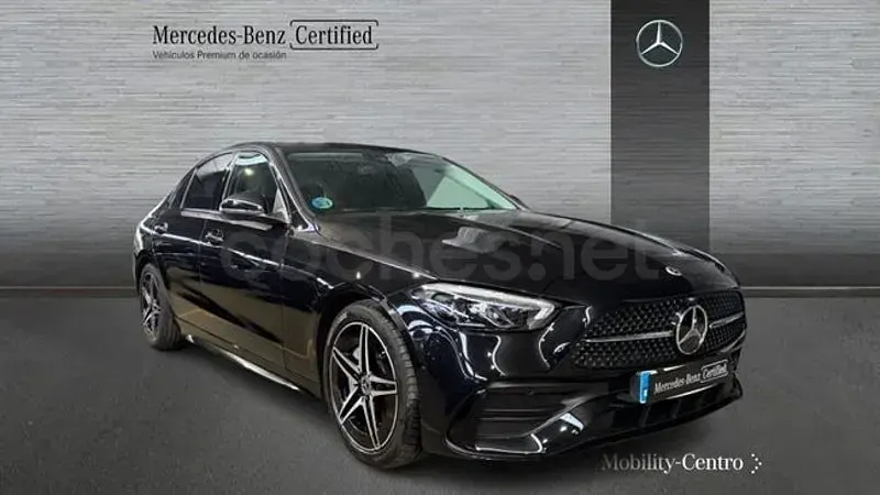 Używany Mercedes C200 163 KM (119 kW) 2025 Czarny Sedan/Limuzyna