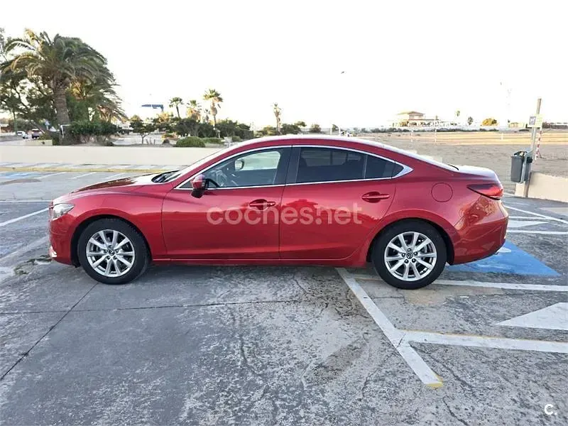 Usado Mazda 6 Style 150 CV (110 kW) 2014 Rojo Berlina