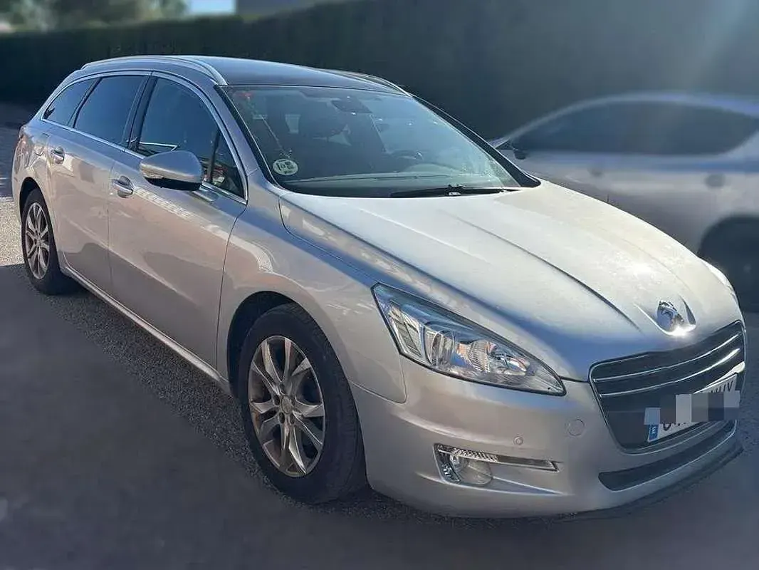 Usado Peugeot 508 SW Allure 156 CV (114 kW) 2012 Gris Familiar