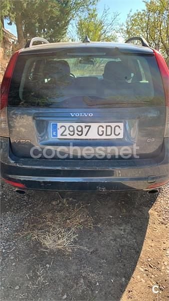 Violeta / lila Usado 2008 Volvo V50 Momentum Familiar | 2700 € - Imagen 1/2