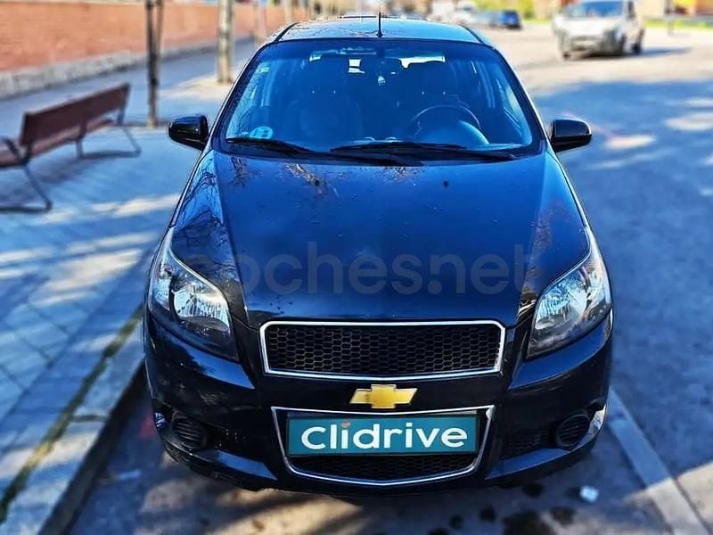 Usado Chevrolet Aveo LS 86 CV (63 kW) 2012 Negro Berlina