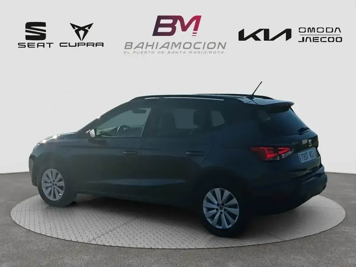 Usado Seat Arona Style 115 CV (84 kW) 2025 Gris SUV