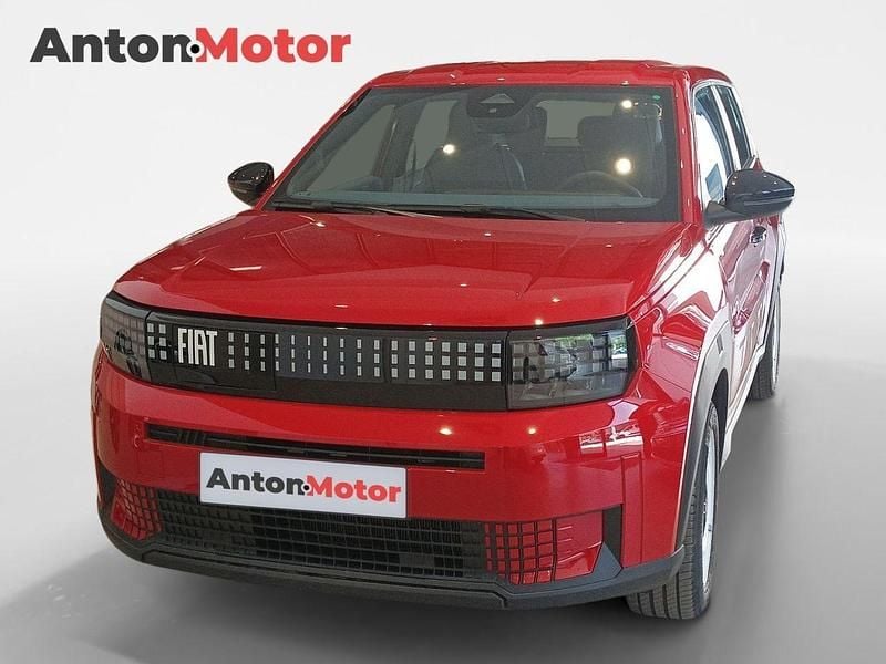 Nuevo Fiat Grande Panda Red 82 kW (112 CV) 2025 Rojo Utilitario