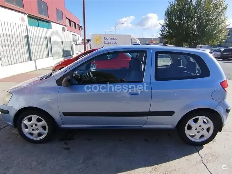 Usado Hyundai Getz GLS 82 CV (60 kW) 2005 Azul Utilitario