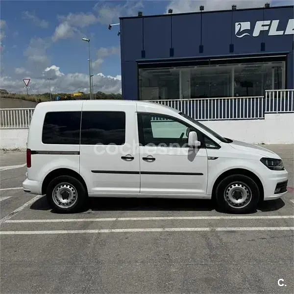 Usado VW Caddy Pro 140 CV (102 kW) 2014 Blanco Monovolumen