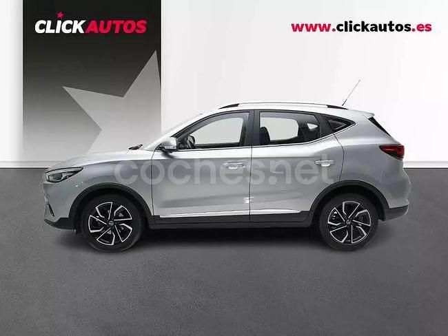 Usado MG ZS Luxury 106 CV (77 kW) 2025 Plateado Berlina