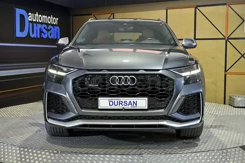 Usado Audi RS Q8 Sport 600 CV (441 kW) 2022 Gris / plata SUV