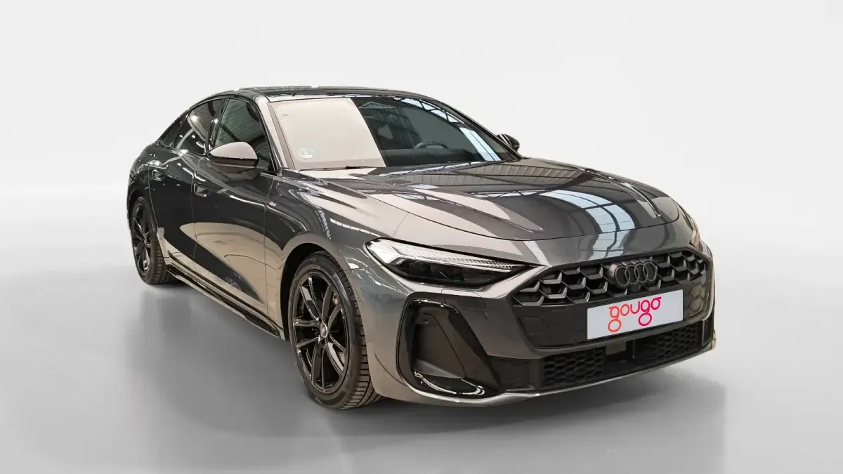 Usado Audi A5 Basis 204 CV (150 kW) 2025 Gris Berlina