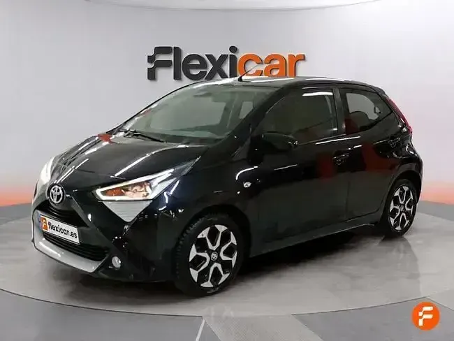Occasion Toyota Aygo X-play 72 PK (52 kW) 2021 Zwart Hatchback