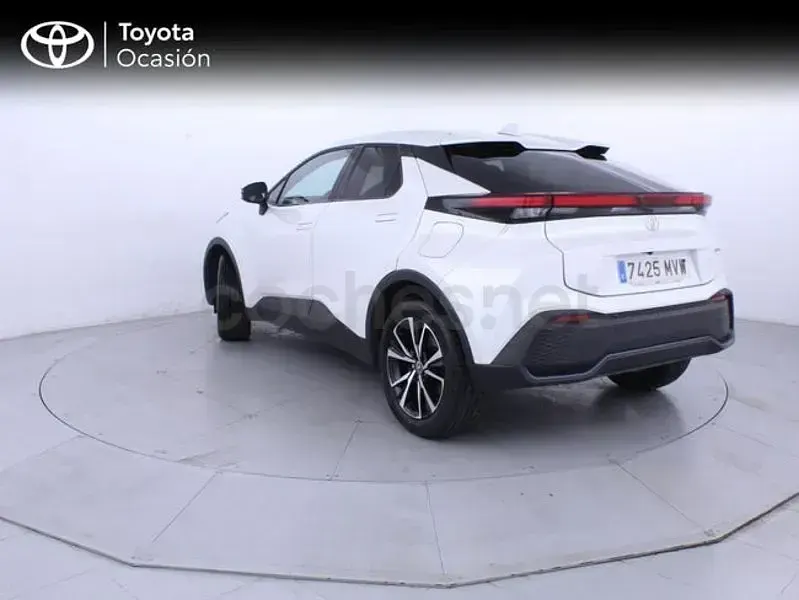 Usado Toyota C-HR Advance 184 CV (135 kW) 2024 Blanco SUV