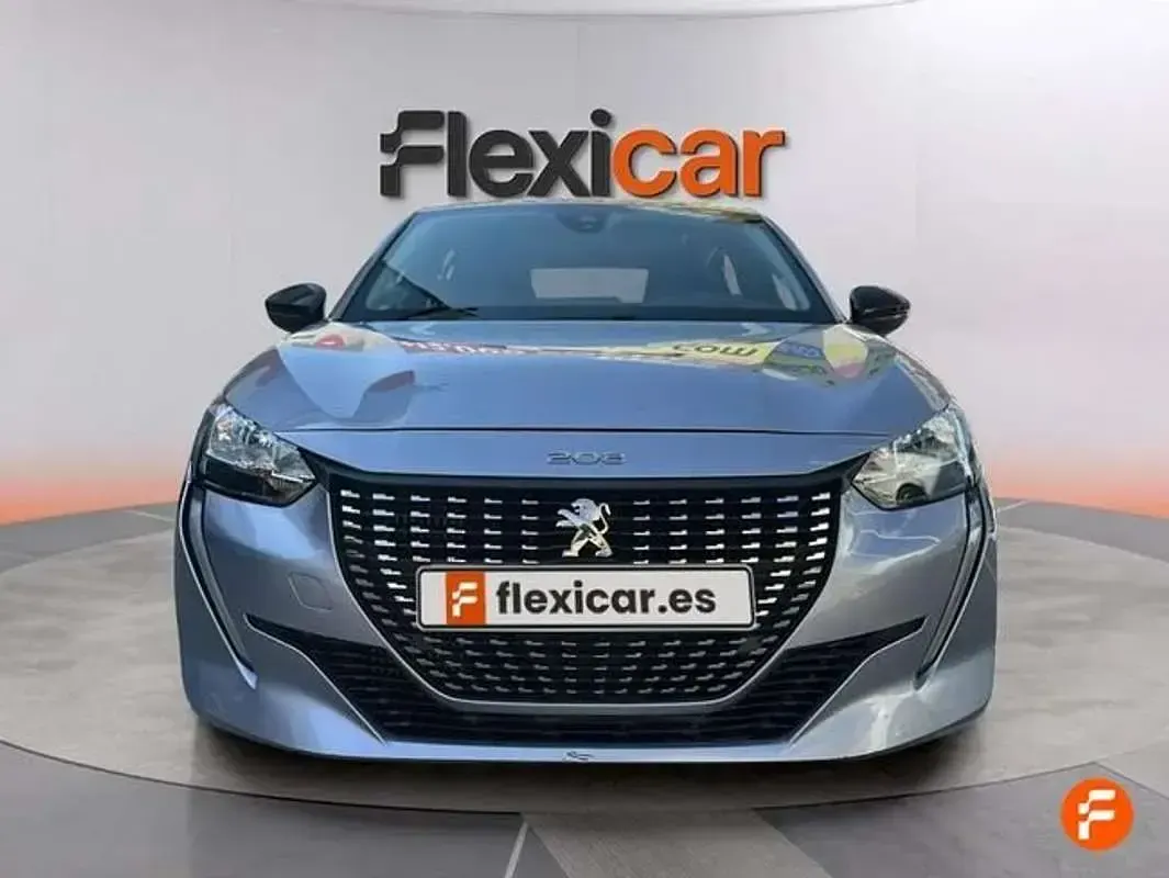 Usado Peugeot 208 Active 101 CV (74 kW) 2023 Gris Utilitario