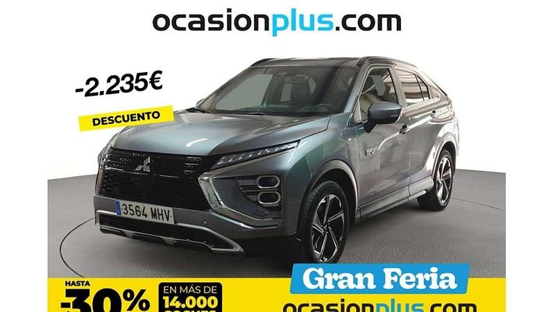 Gris Usado 2023 Mitsubishi Eclipse Cross SUV | 22.355 € (Un poco caro) - Imagen 1/4