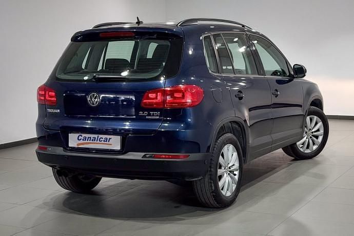 Usado VW Tiguan 140 CV (102 kW) 2012 Azul SUV